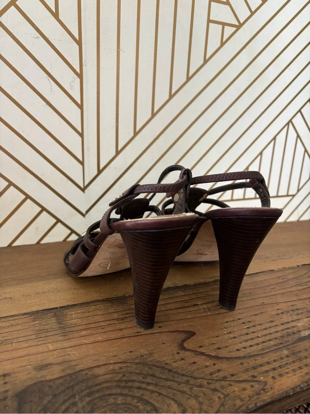 Circus by Sam Edelman Dark Brown Strappy Buckle Sandals